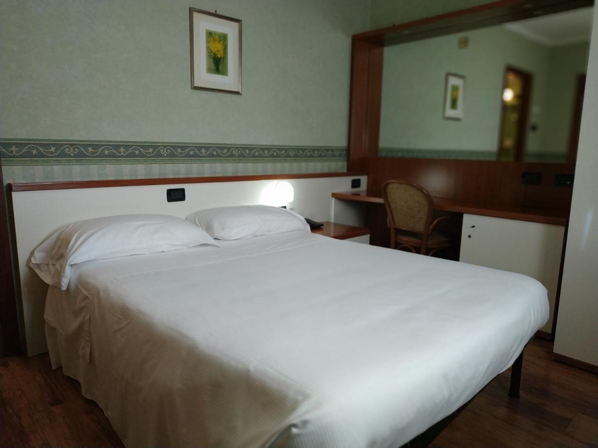 Hotel Aurora Wellness & Spa Tivoli Terme Εξωτερικό φωτογραφία