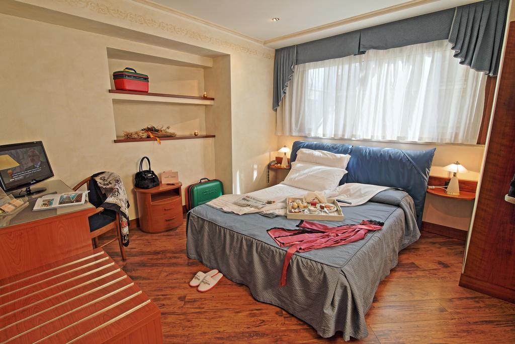 Hotel Aurora Wellness & Spa Tivoli Terme Δωμάτιο φωτογραφία