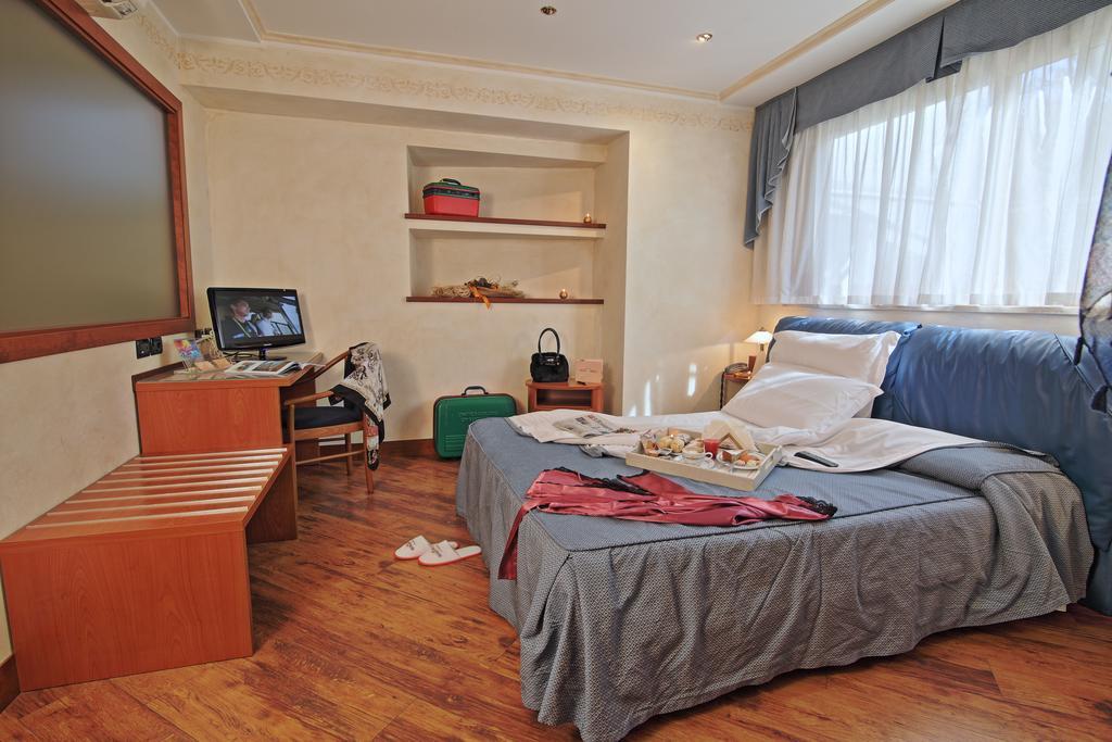 Hotel Aurora Wellness & Spa Tivoli Terme Δωμάτιο φωτογραφία